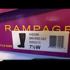 COPY - Women’s boots size 7/5
